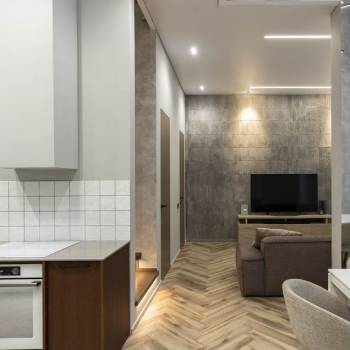 Продается 2-х комнатная квартира, 140 м²