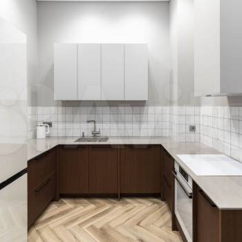 Продается 2-х комнатная квартира, 140 м²