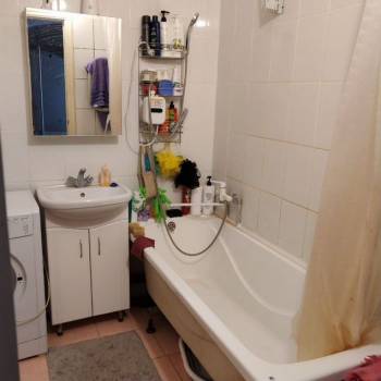 Продается 1-комнатная квартира, 43,7 м²