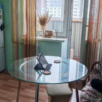 Продается 1-комнатная квартира, 43,7 м²