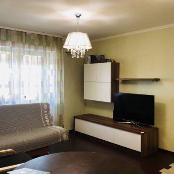 Продается 2-х комнатная квартира, 83,5 м²