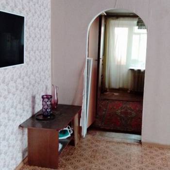 Продается Многокомнатная квартира, 60 м²