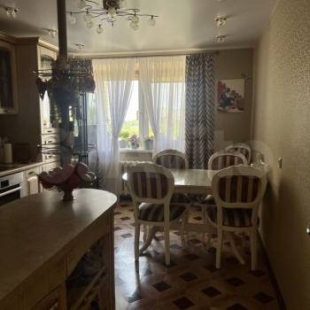 Продается 3-х комнатная квартира, 89,9 м²