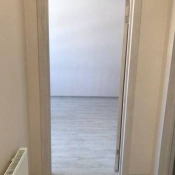 Продается 1-комнатная квартира, 51 м²