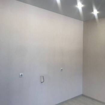 Продается 1-комнатная квартира, 51 м²