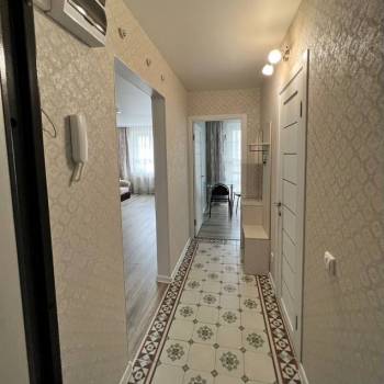 Продается 1-комнатная квартира, 41 м²