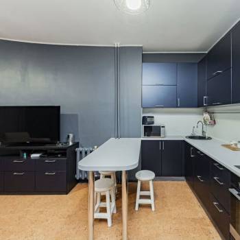 Продается 1-комнатная квартира, 41,6 м²