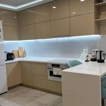 Продается Многокомнатная квартира, 78 м²