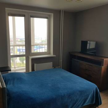 Продается 1-комнатная квартира, 49,1 м²