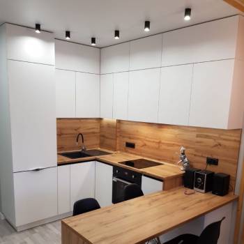 Продается 1-комнатная квартира, 42,2 м²