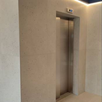 Продается 1-комнатная квартира, 40,7 м²