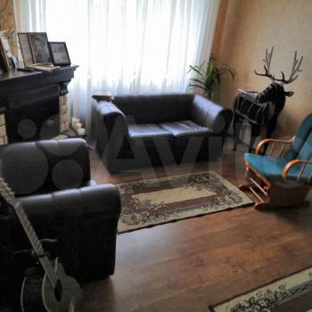 Продается Многокомнатная квартира, 110 м²