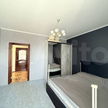 Продается 1-комнатная квартира, 50 м²