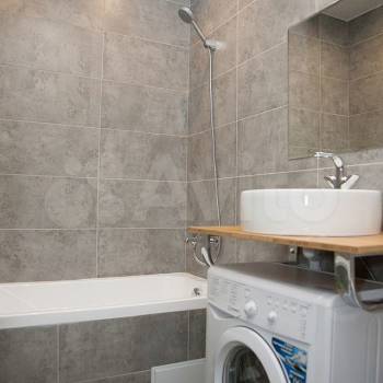 Продается 1-комнатная квартира, 41 м²