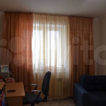 Продается Многокомнатная квартира, 94,4 м²