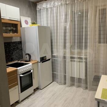 Продается 1-комнатная квартира, 34 м²