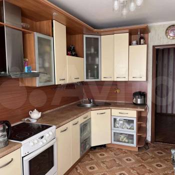 Продается Многокомнатная квартира, 112 м²