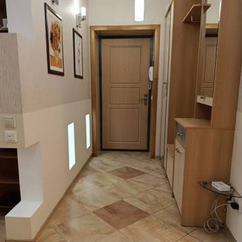 Продается 3-х комнатная квартира, 75,8 м²