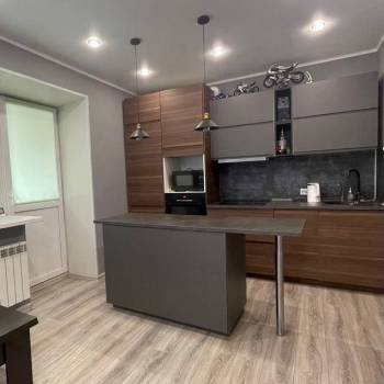Продается 1-комнатная квартира, 49,2 м²