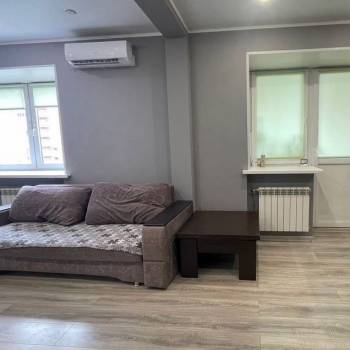 Продается 1-комнатная квартира, 49,2 м²