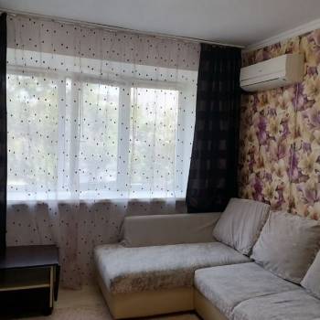 Продается 1-комнатная квартира, 18 м²