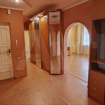 Продается 3-х комнатная квартира, 90 м²