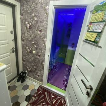 Продается 1-комнатная квартира, 42 м²