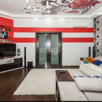 Продается Многокомнатная квартира, 167 м²