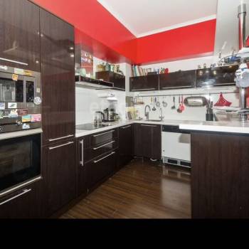 Продается Многокомнатная квартира, 167 м²