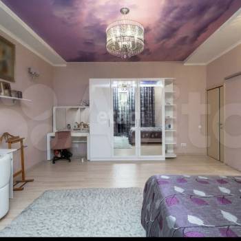 Продается Многокомнатная квартира, 167 м²