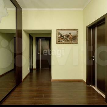 Продается Многокомнатная квартира, 167 м²