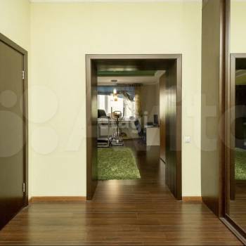 Продается Многокомнатная квартира, 167 м²