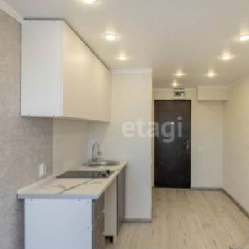 Продается 1-комнатная квартира, 12,7 м²
