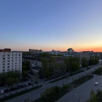 Продается 1-комнатная квартира, 122 м²