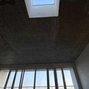 Продается 1-комнатная квартира, 122 м²