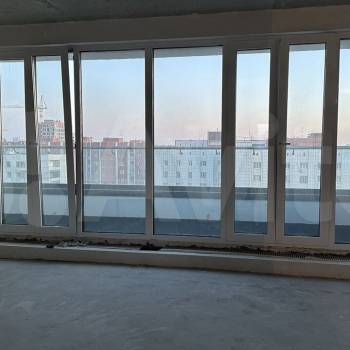 Продается 1-комнатная квартира, 122 м²