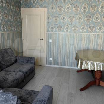 Сдается Многокомнатная квартира, 80 м²