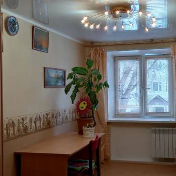 Продается 3-х комнатная квартира, 57 м²