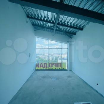 Продается 1-комнатная квартира, 62,5 м²