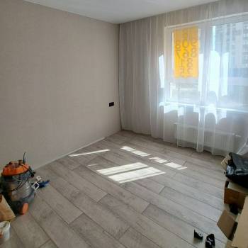 Продается 1-комнатная квартира, 37,2 м²