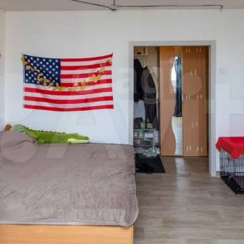 Продается 1-комнатная квартира, 38 м²