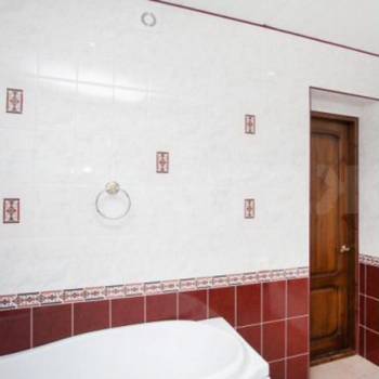 Продается Многокомнатная квартира, 145,8 м²