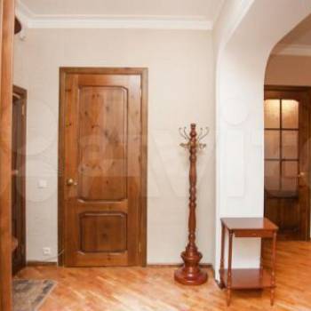 Продается Многокомнатная квартира, 145,8 м²