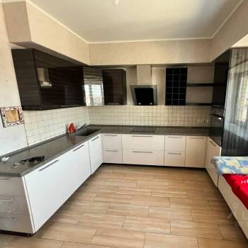 Продается 3-х комнатная квартира, 98,4 м²