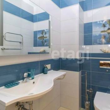 Продается Многокомнатная квартира, 121 м²