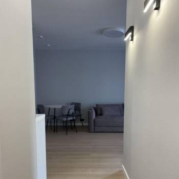 Сдается 1-комнатная квартира, 49 м²