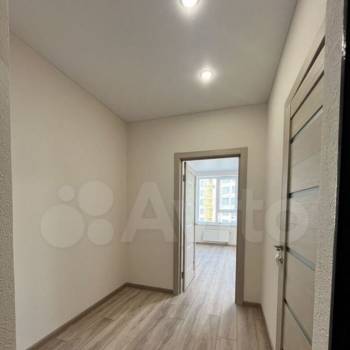 Продается 1-комнатная квартира, 28,3 м²