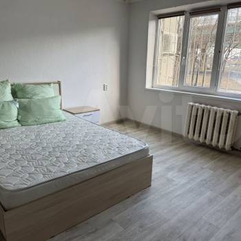 Продается 1-комнатная квартира, 30,6 м²