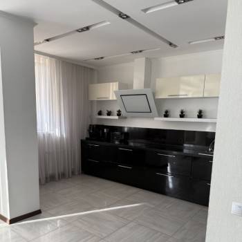 Продается 3-х комнатная квартира, 92,2 м²