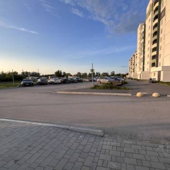 Продается 1-комнатная квартира, 42 м²